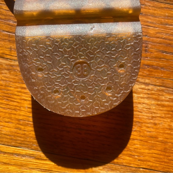 SHEIN Tan Strappy Women's Sandals - Picture 7 of 7